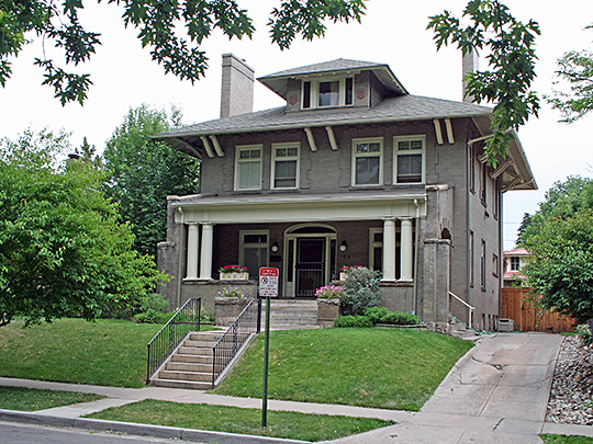 American Foursquare Style American Foursquare Style