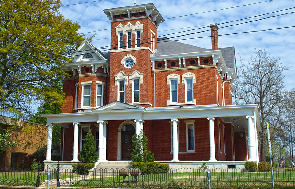 Nelson House (Reynolds House)