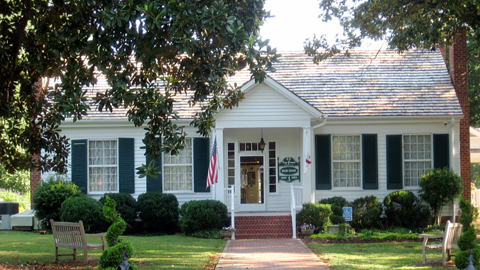 Ivy Green, Tuscumbia, Helen Keller childhood home