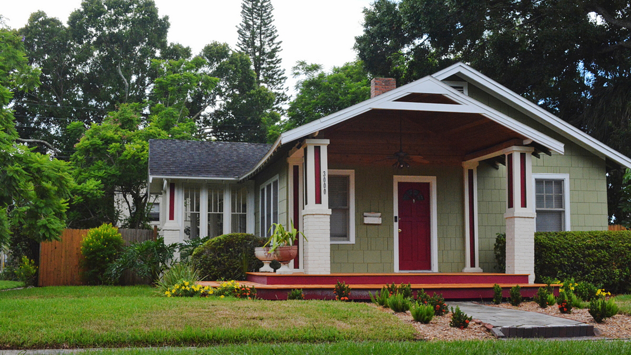 Home located in the Kenwood Historic District