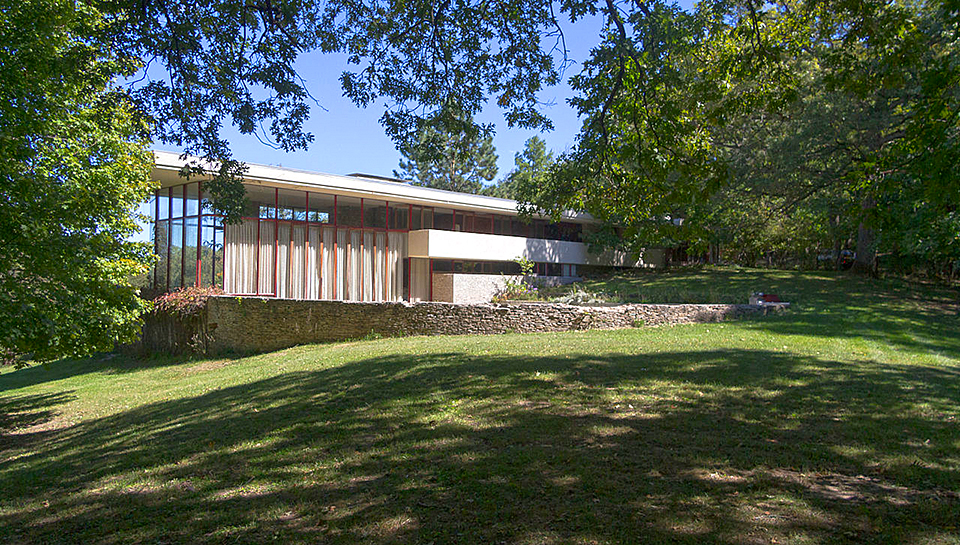 Douglas and Charlotte Grant House designed by Frank Lloyd Wright