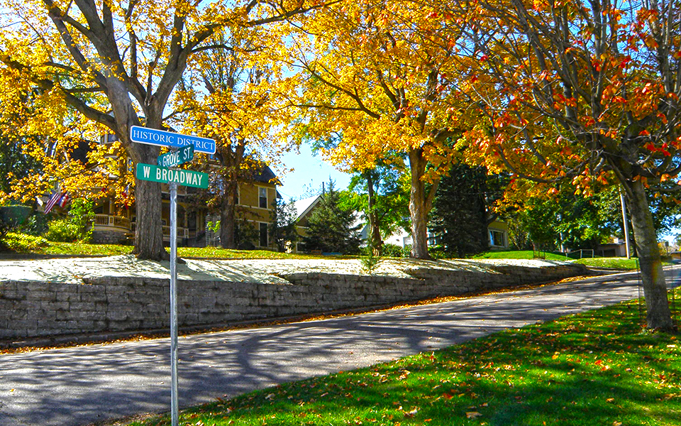 Broadway-Phelps Park Historic District