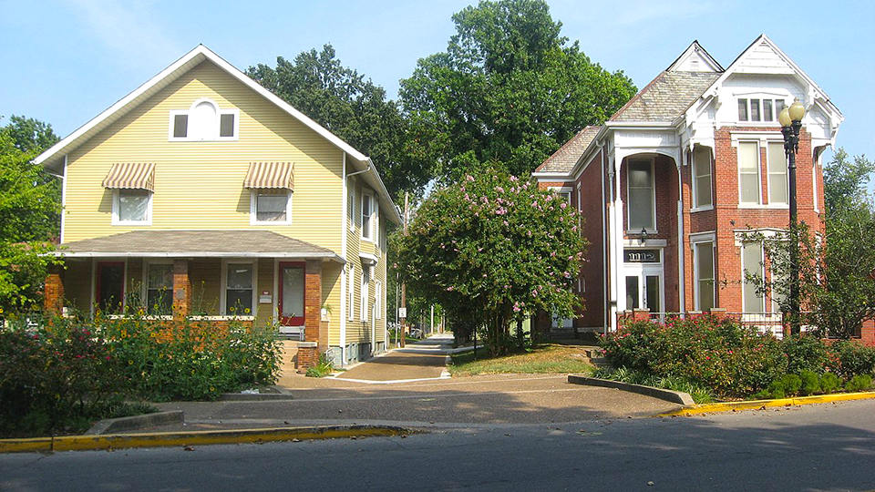 Houses on the eastern side of the 1100 block of S. Parrett Street in Evansville