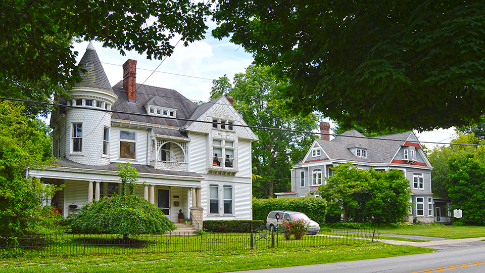 Houses in the Rose Hill Historic District