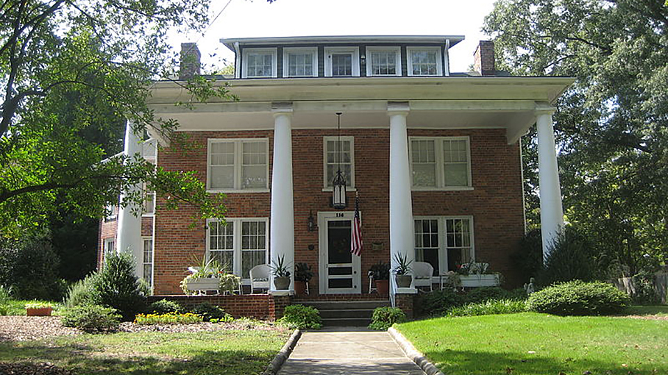 Bumpas-Troy House