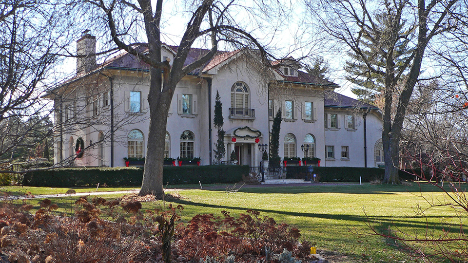 Frank and Nellie Cochrane Woods House