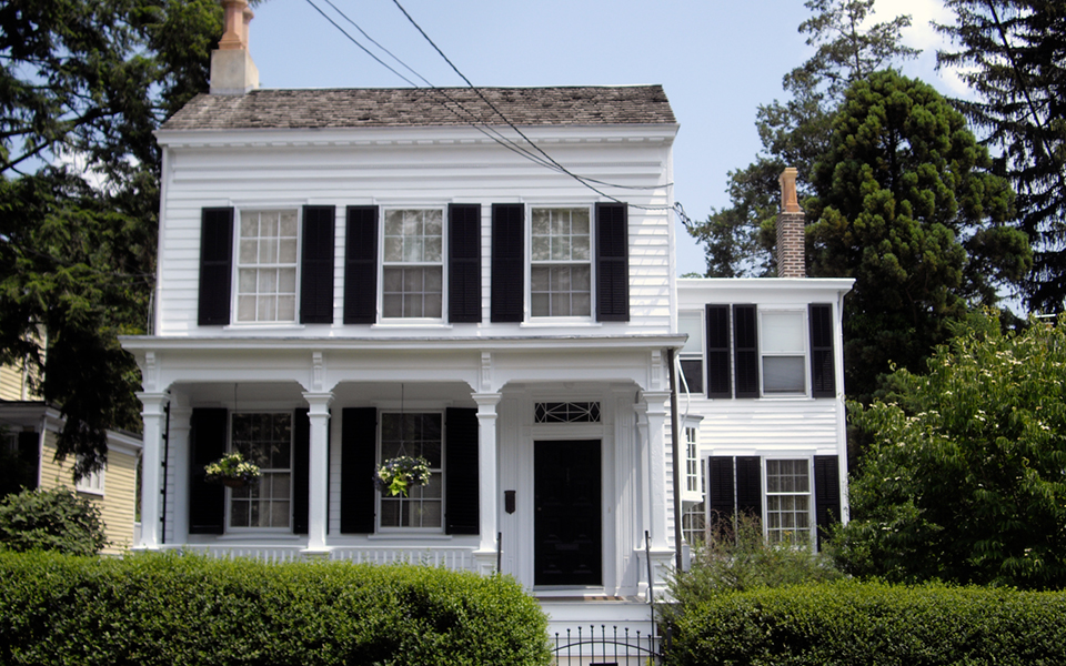 Home at Highland and Greenwood in the Henry Albertson Historic District