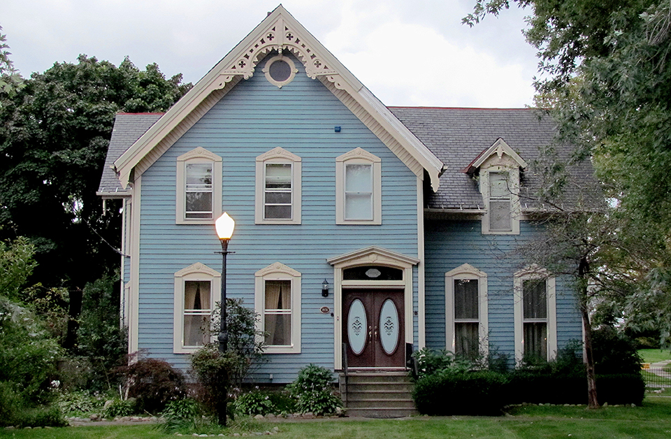 Marian Fells Library