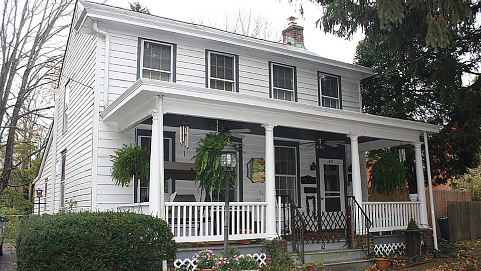 Home in the Springdale Historic