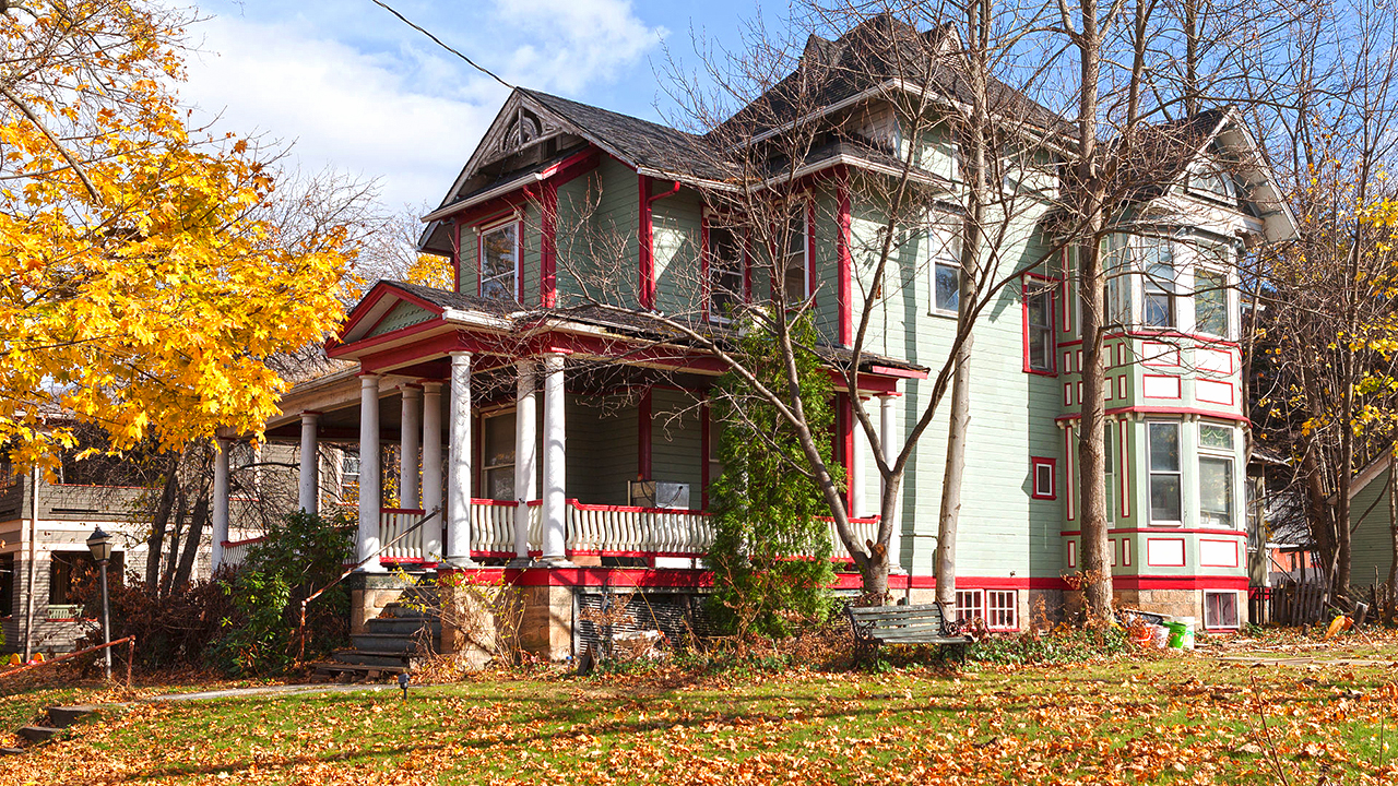 Home on Grove Avenue