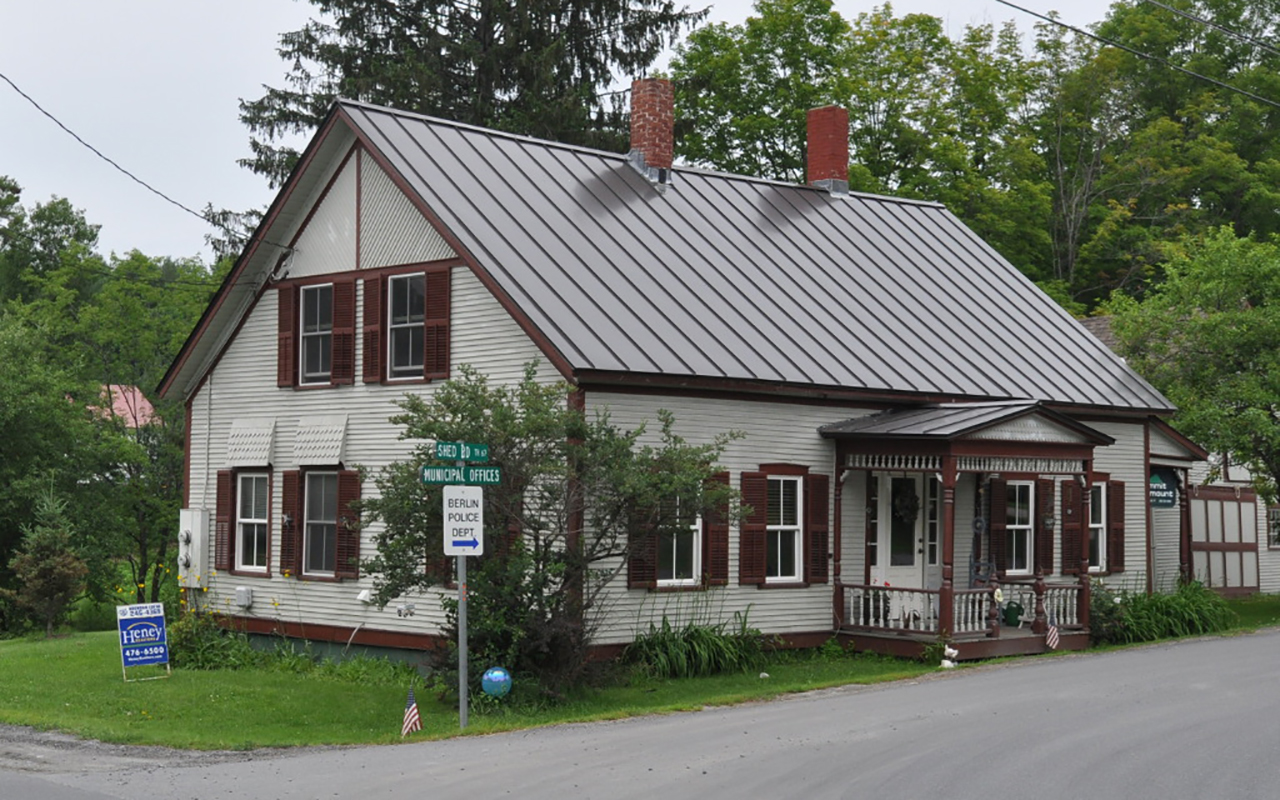 Chauncey B. Leonard House