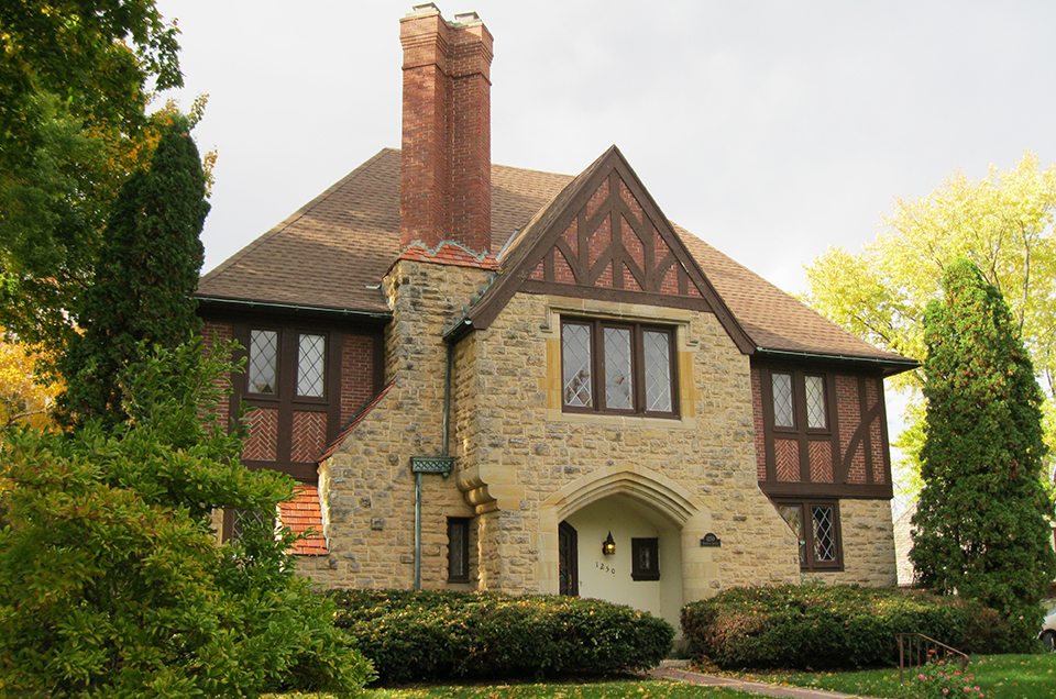 House at 1250 Sherman Avenue in the Shernan Avaenue Historic District